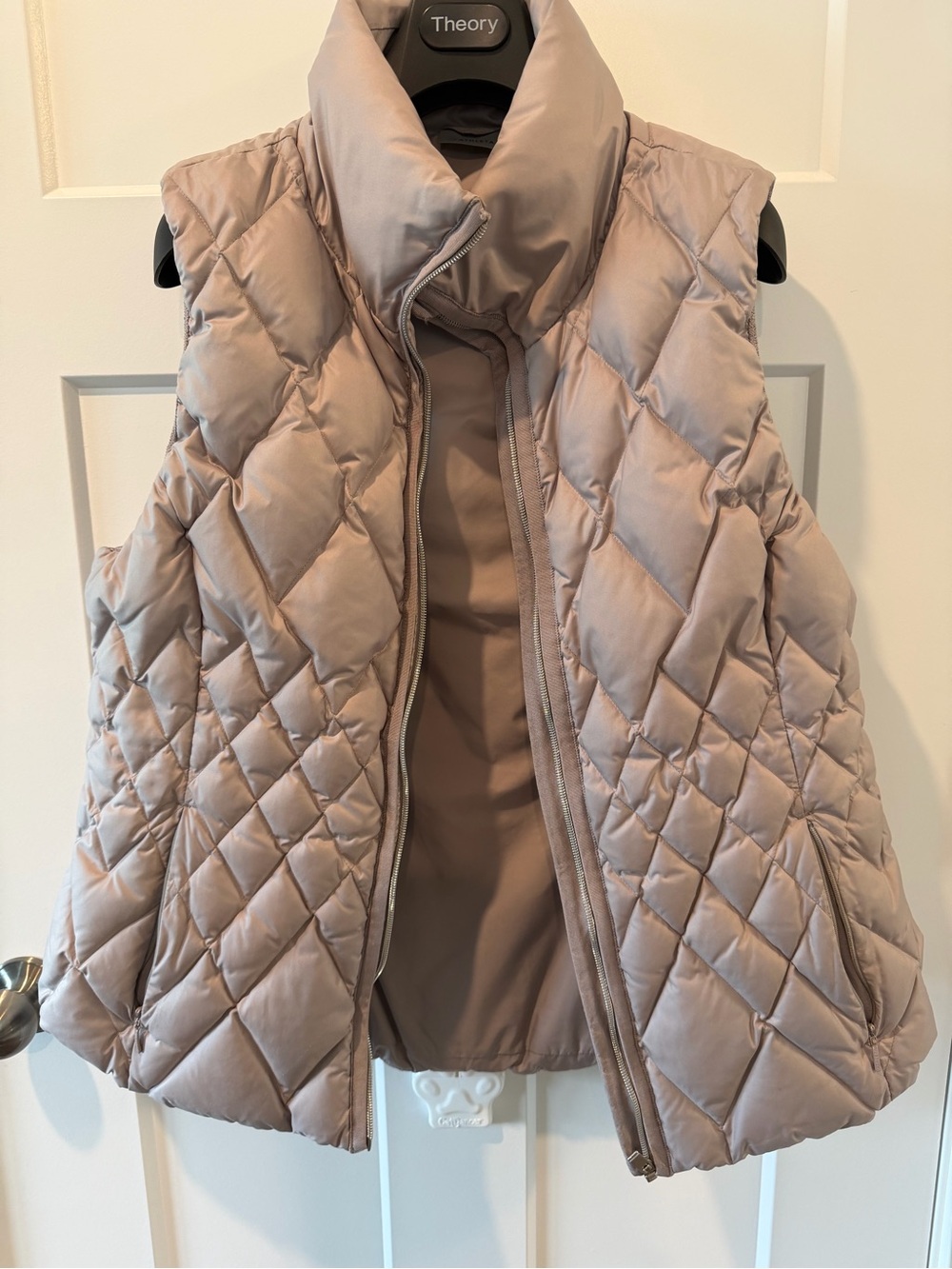 Athleta Quilted Sleeveless Puffer Vest — Lilac